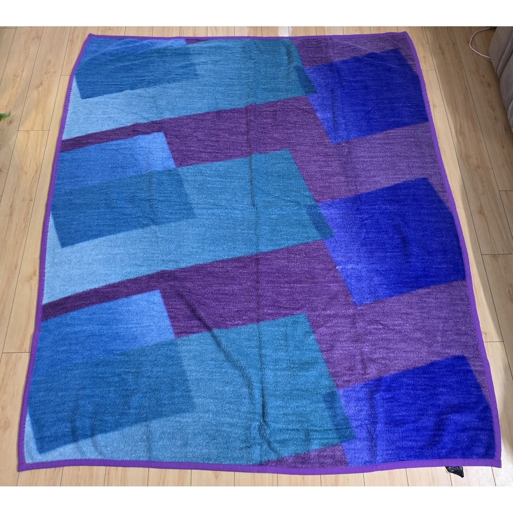 Dolan Geometric Throw Blanket Unisex‎ Large Purple Blue Teal Vintage Retro - Picture 4 of 8